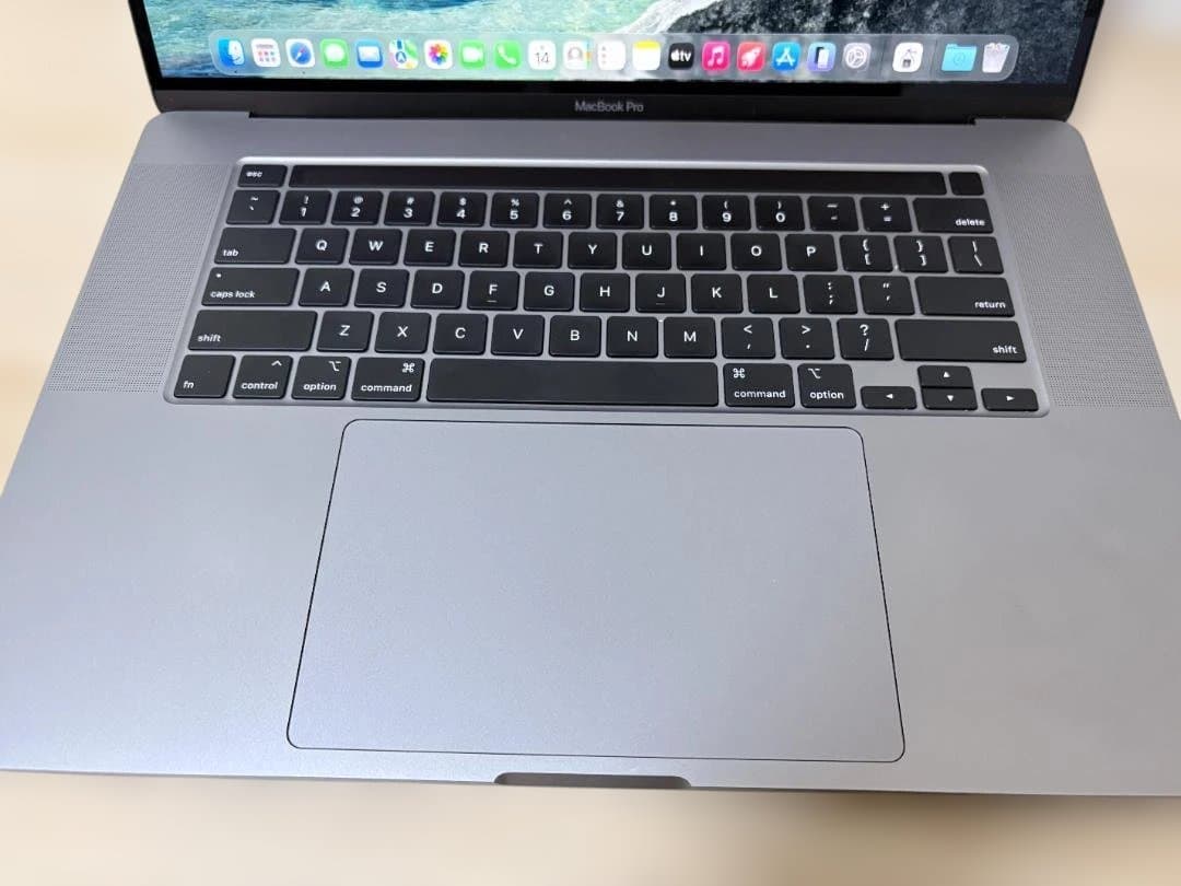 MacBook Pro 16インチ 2019 i9 32GB 1TB