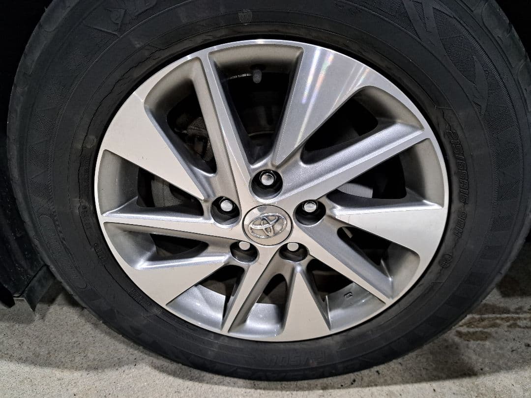 20ヴェルファイアHV純正ホイール