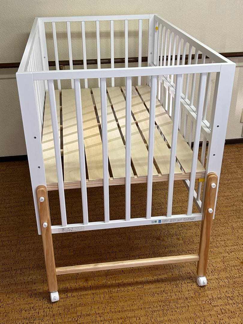 【専用】大和屋　キホン　ベビーベッド　ホワイト　尼崎・大阪
