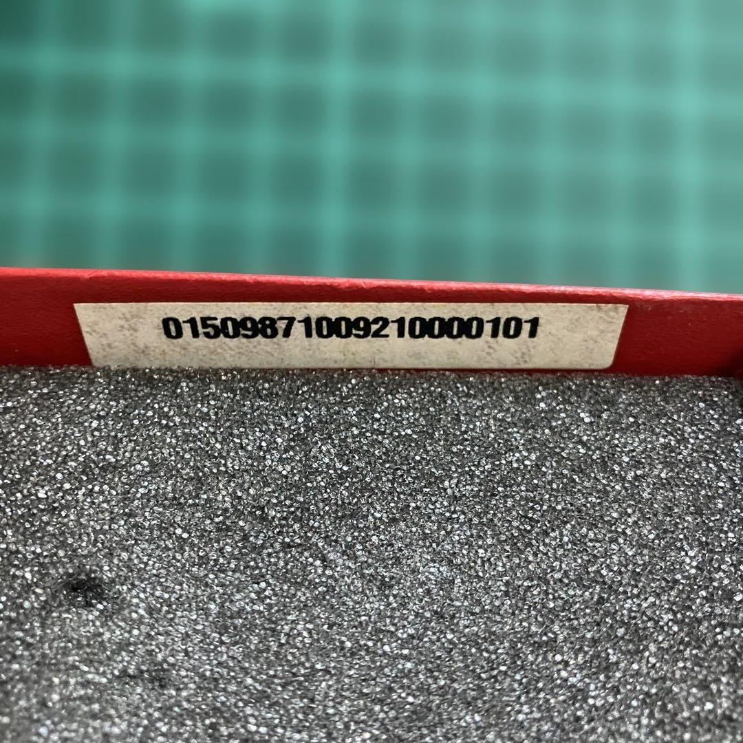 ＢＡＣCARAT 美しいレッドハ－トクリスタル　箱付き新品未使用品