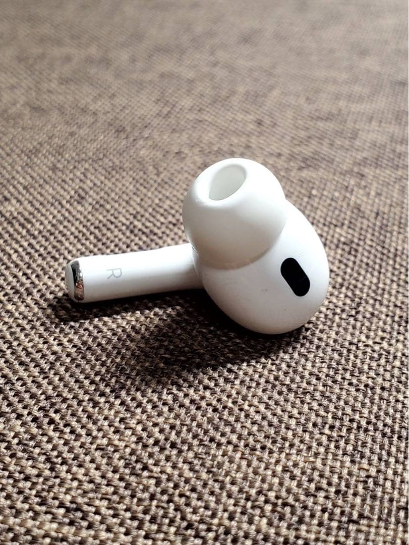 右耳 Apple AirPods Pro 第2世代 正規品 片耳619