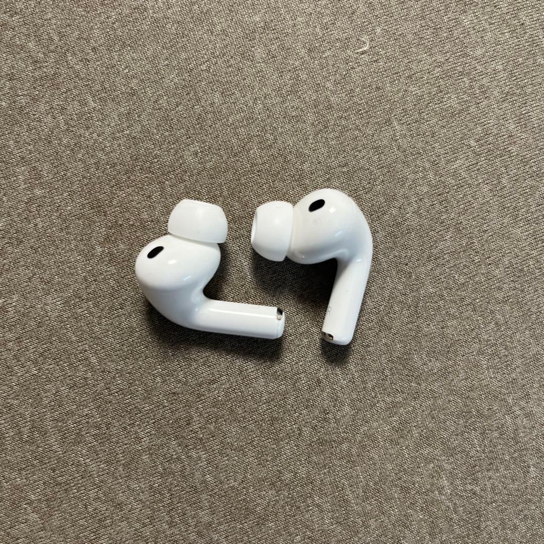 最新AirPods Pro 3 本体 ホワイト