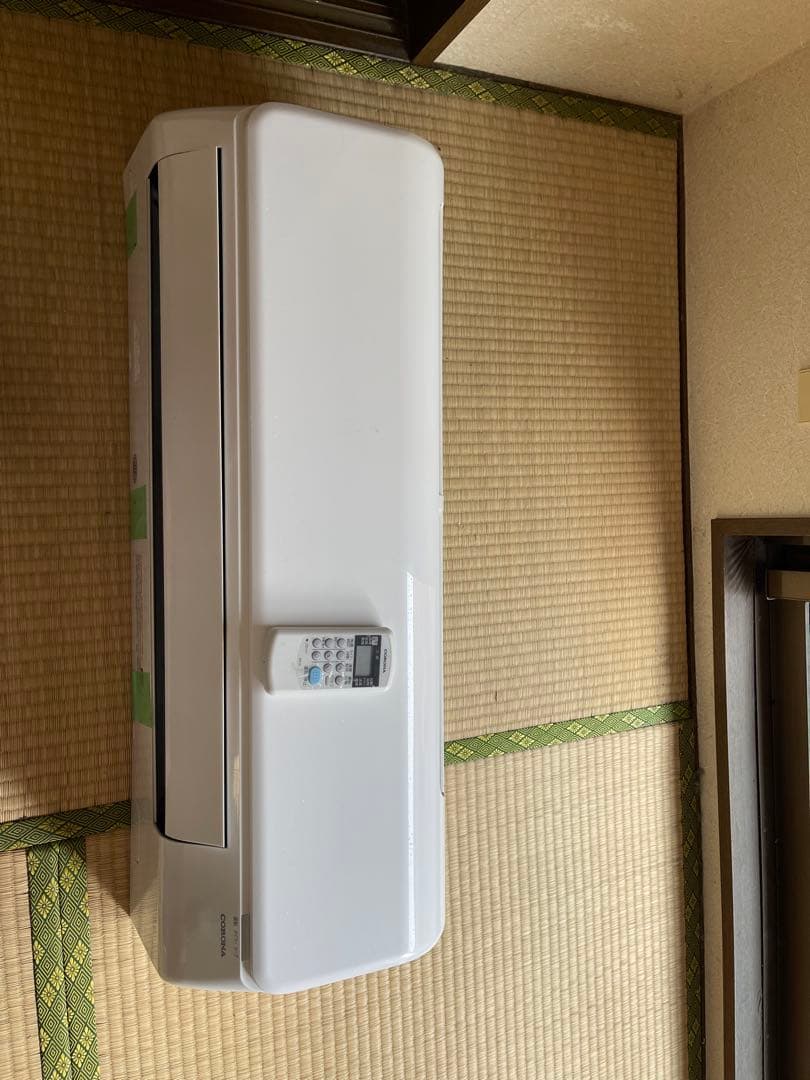 美品　6帖用ルームエアコン　コロナ エアコン CSH-N2222R 本体