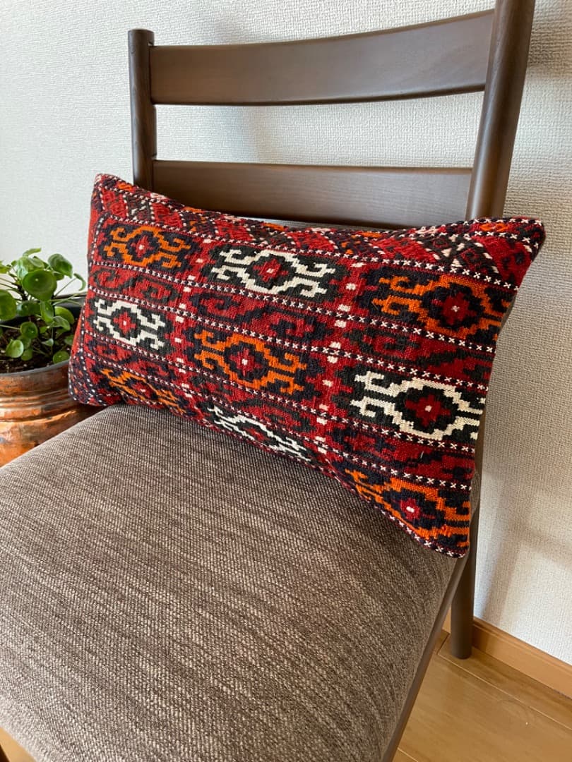 オールドキリムクッションカバー 　ヤムット