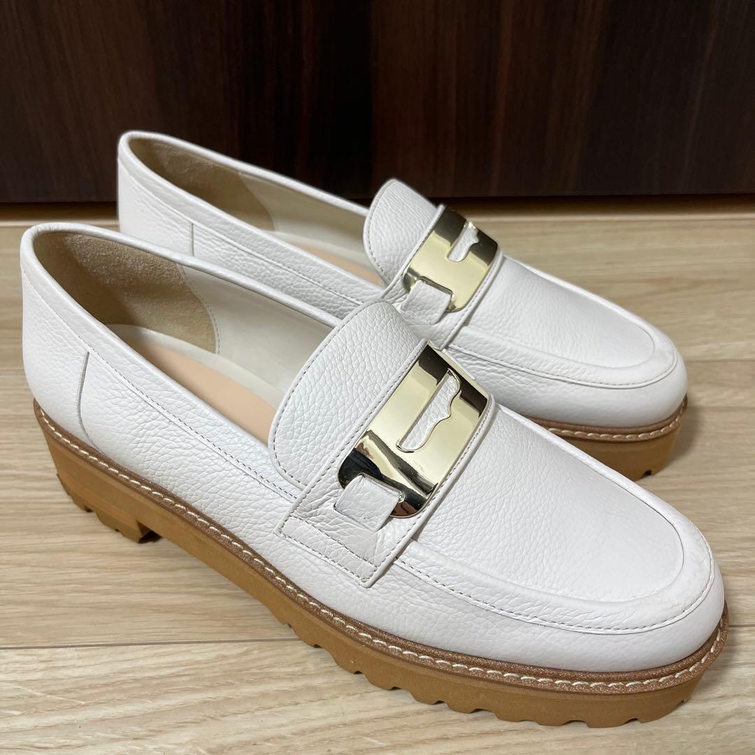 新品【日本製・本革】Celica by BARCLAY厚底ローファー 24