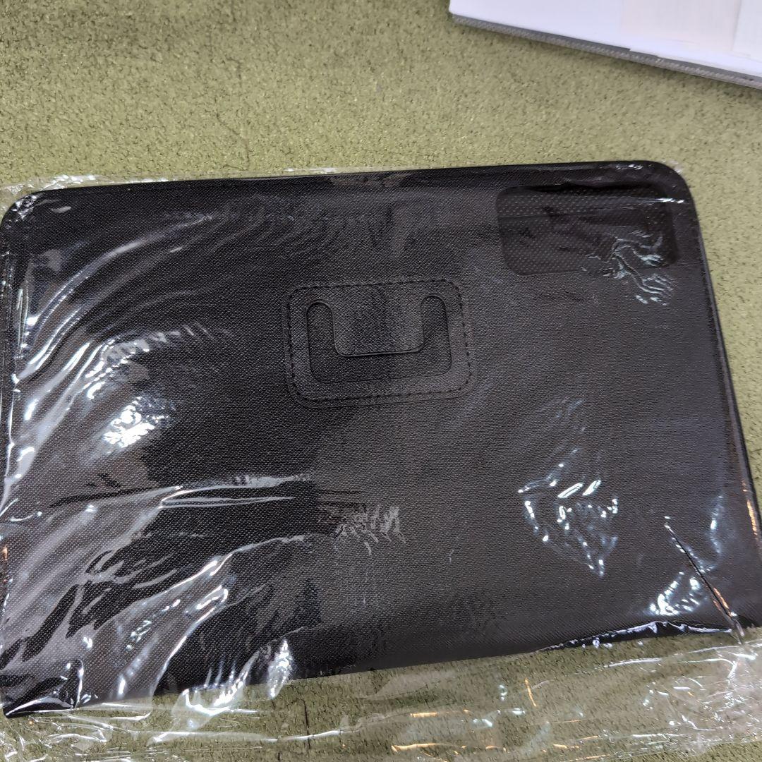 新品未使用 シルバー Androidタブレット