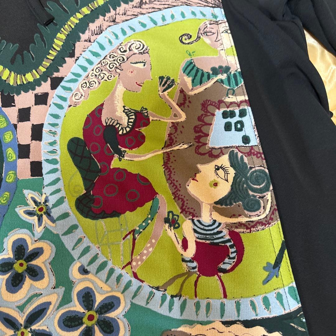 【未使用に近い】✨トクコプルミエヴォル✨黒地に前中央メルヘン柄長袖チュニック！