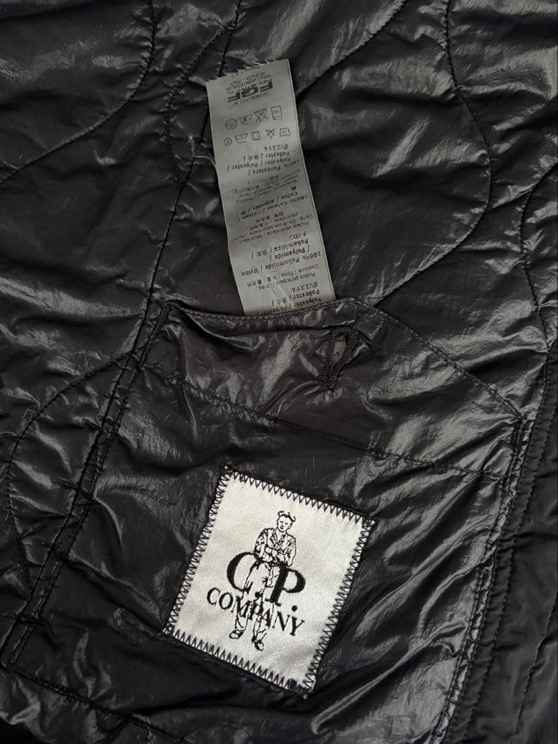 C.P. Company ／ シーピーカンパニー　中綿入り NYCRAジャケット