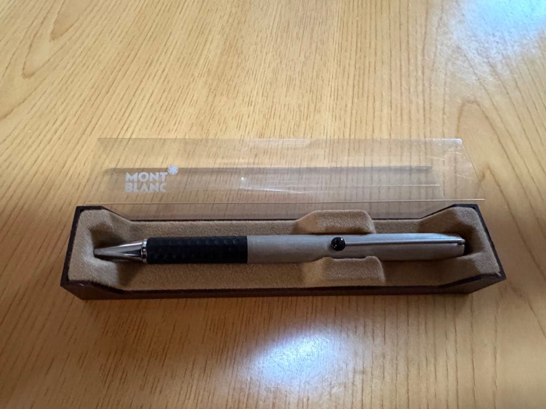 MONTBLANC ボールペン シルバー/ブラック