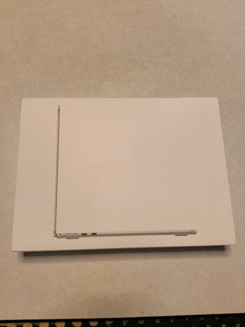 MacBook Air M3 MRXQ3J/A 8GB 256GB 13インチ