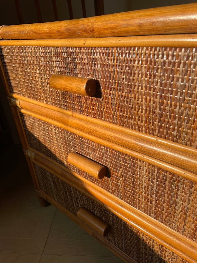 MARUJU'S RATTAN FURNITURE ヴィンテージ　ラタンシェルフ