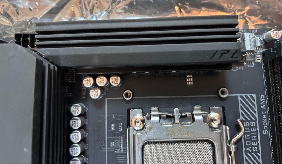 B650M AORUS ELITE AX (Rev. 1.3) マザーボード　黒