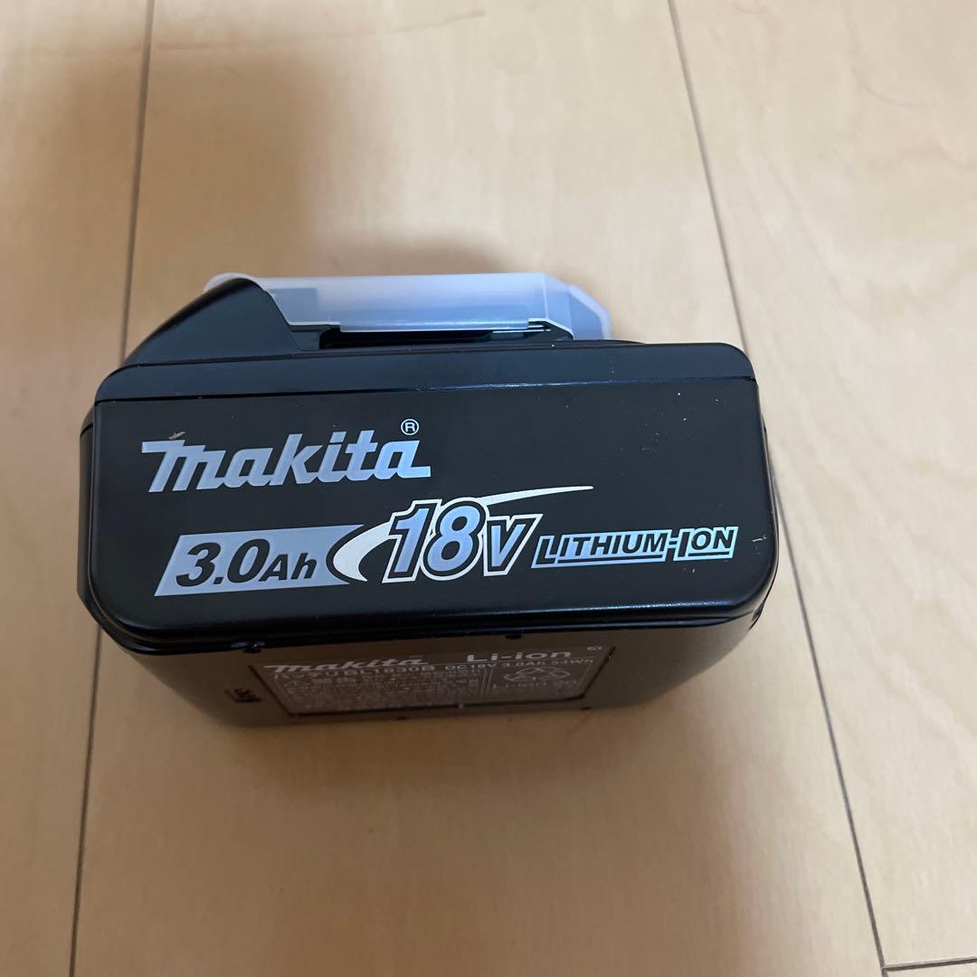 よ*わ様 新品 マキタ CL286FDRAW 充電式クリーナー バッテリー充電器