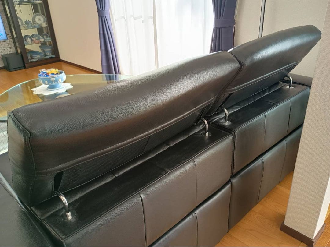 【美品】IDC大塚家具　高級革張りソファー 電動リクライニング