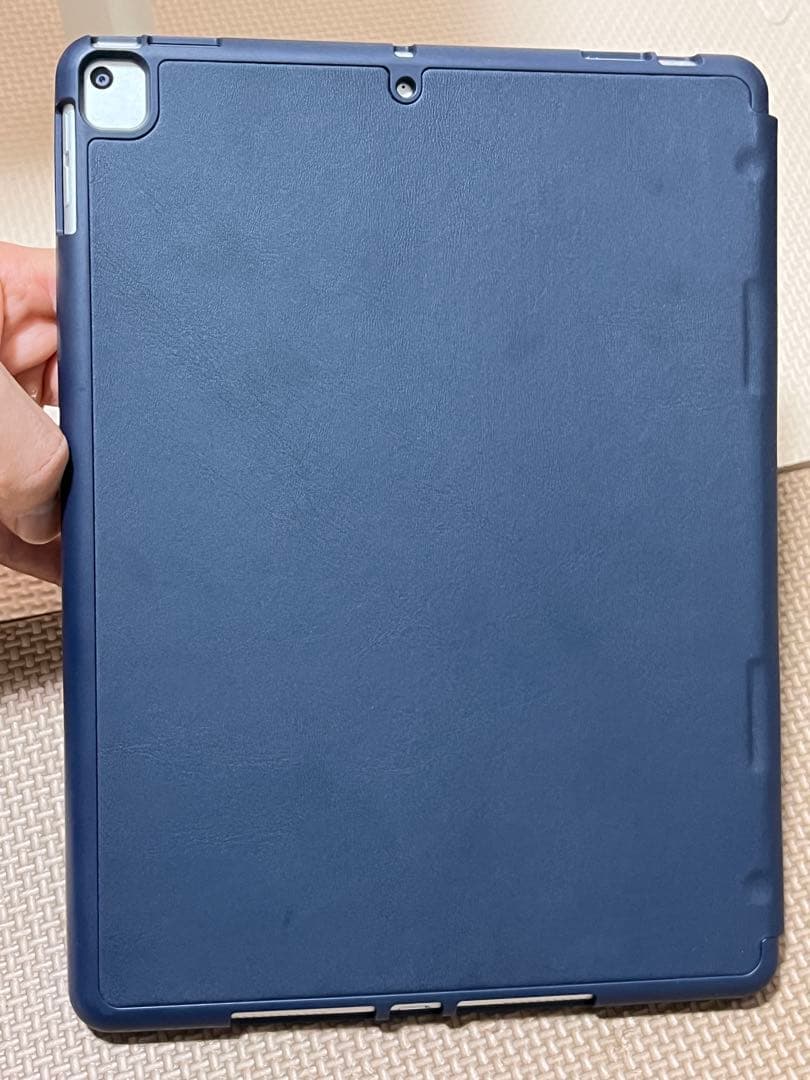 iPad Air 第3世代 64GB 中古（ケース付き）