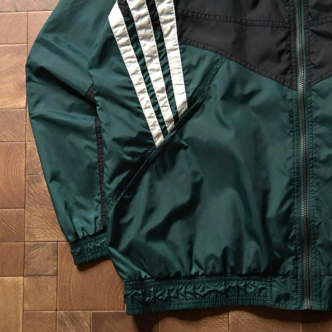 か*ん様 90s 万国旗タグ　アディダス　ナイロンジャケット　グリーン　刺繍ロゴ