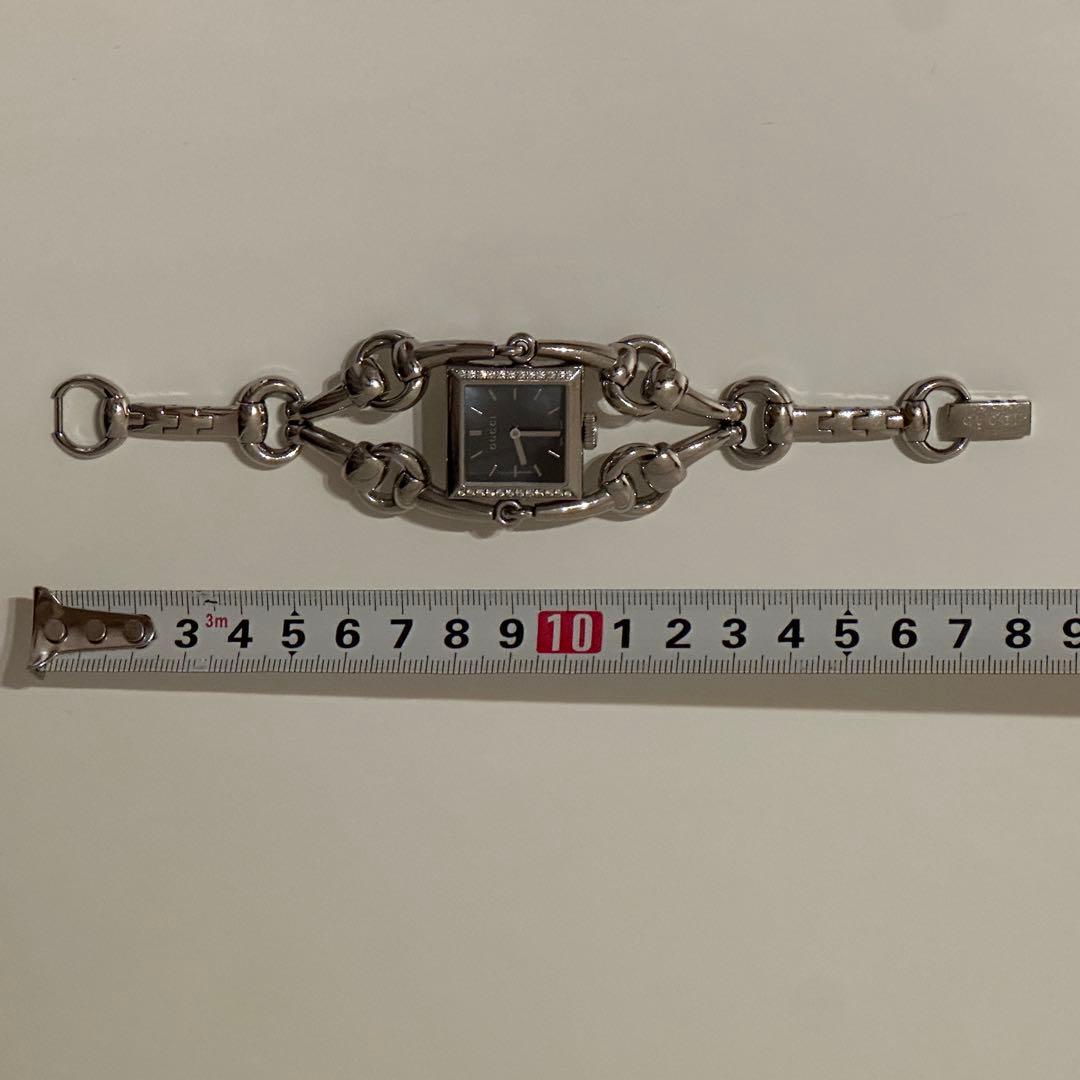 GUCCI レディース　時計　ダイヤモンド　ベゼルスクエア ウォッチ