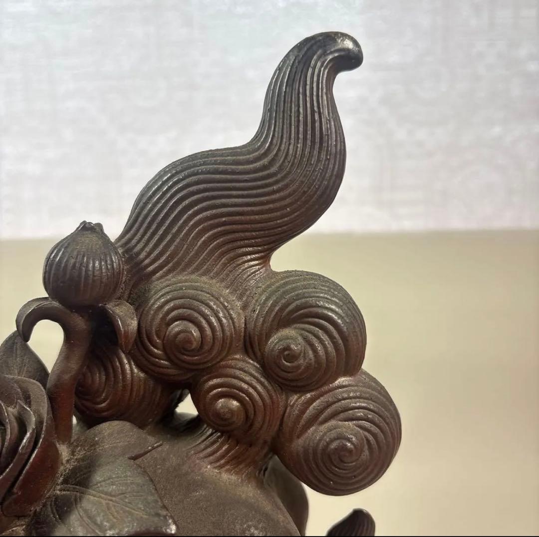 古い備前焼獅子置物 陶印 春芳 牡丹獅子