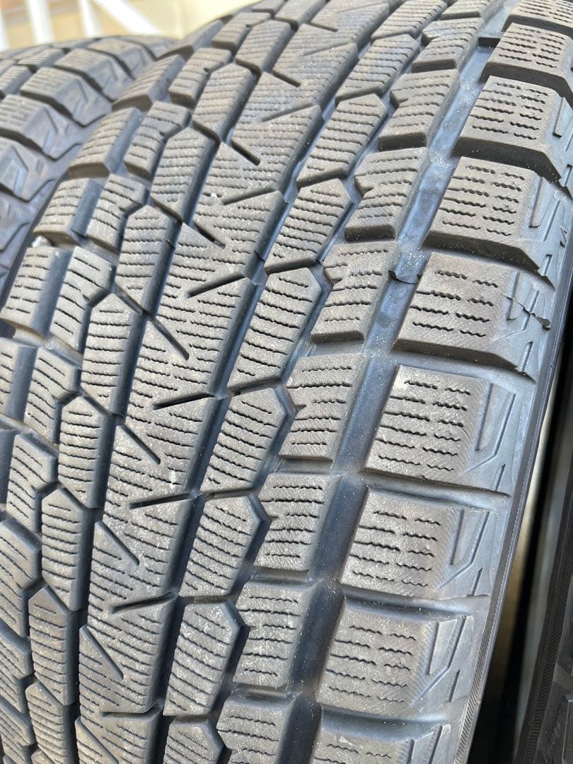 ECO FORM 18インチ スタッドレスタイヤセット　ハリアー、ＬＡＶ4