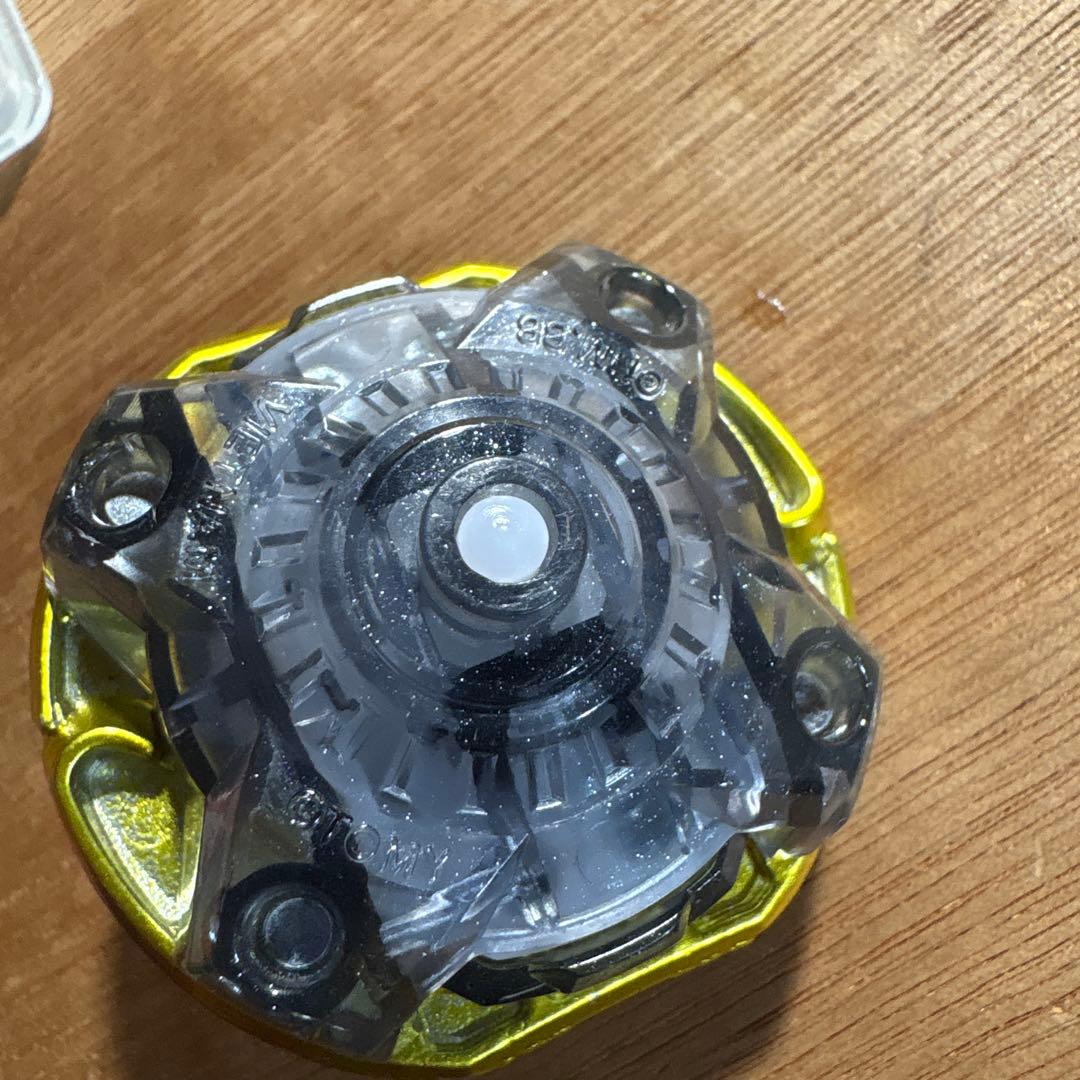 ベイブレードバースト 特別景品 マスターディアボロス.Gn 黒龍ver