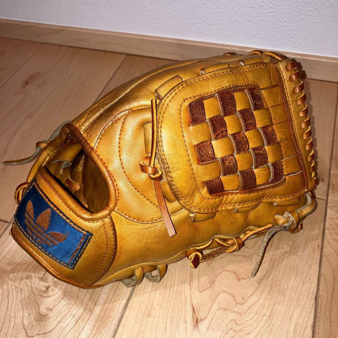 アディダス adidas ヴィンテージ 野球グローブ YN8100