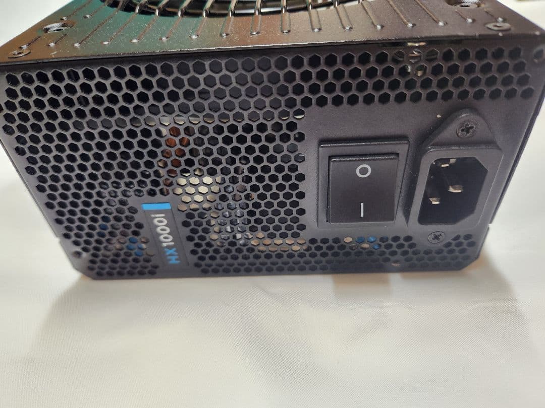 電源ユニット Corsair HX1000i [1000W/80PLUS Platinum]