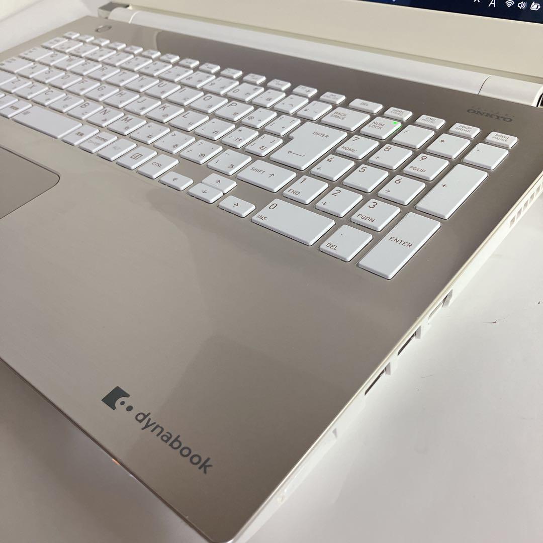 dynabook 7世代 Corei7 /SSD480GB 12GB　Win11