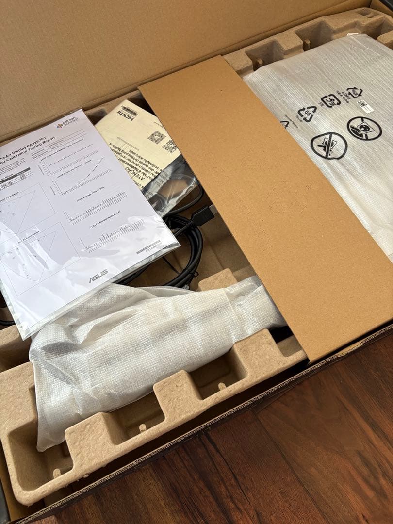 ASUS 4K モニター ProArt PA329CRV 31.5インチ