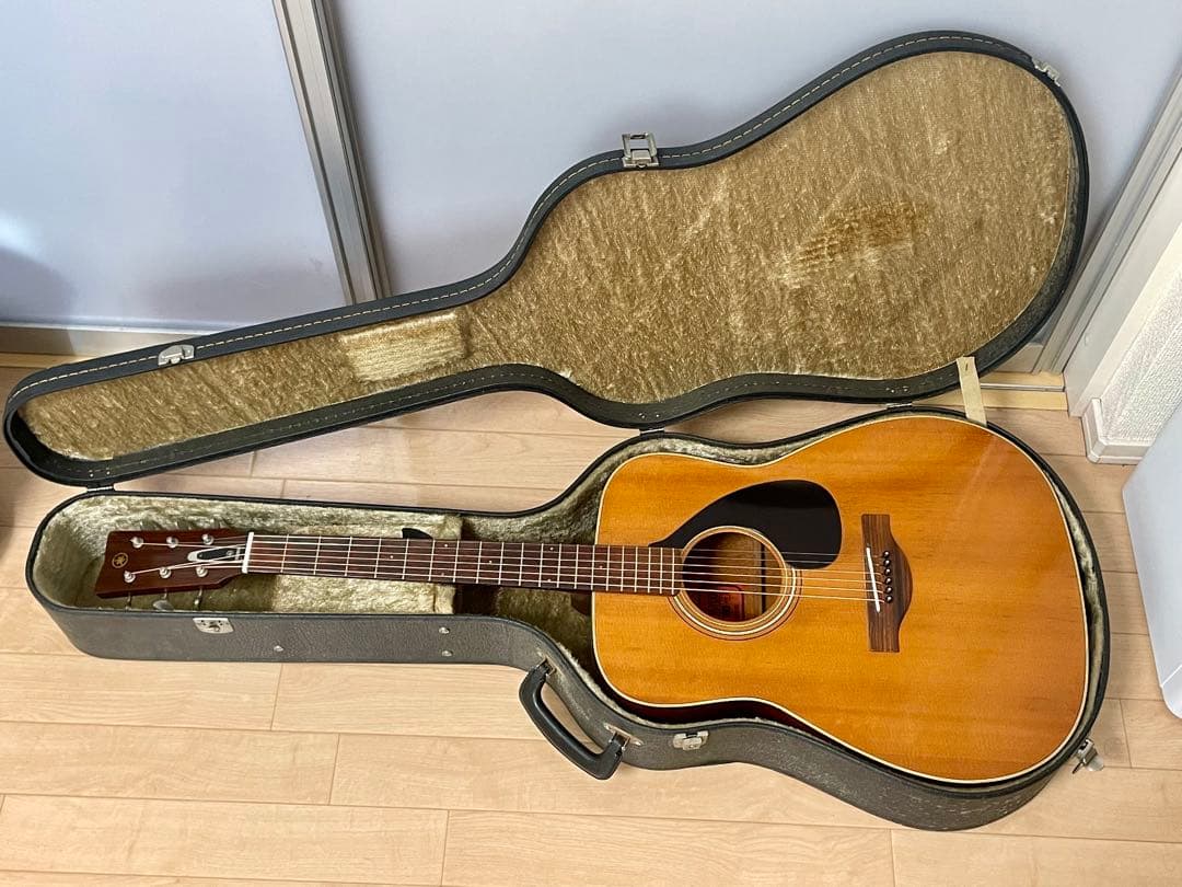 ギター Yamaha FG180