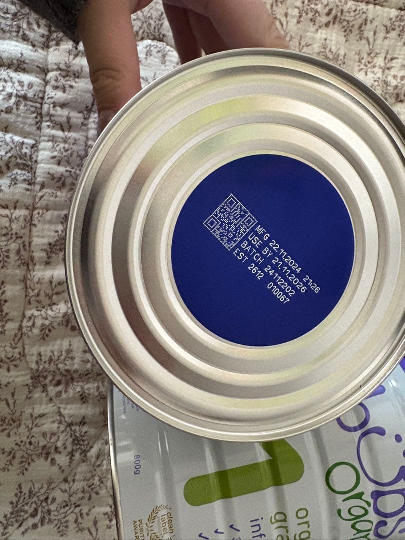 Bubs（バブズ）オーガニック粉ミルクステップ1（0ヶ月〜6ヶ月）800g2缶