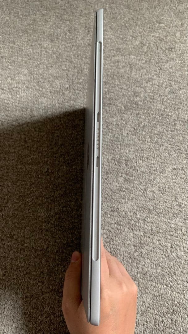 Surface Pro 5 8/256G Office ライセンス付