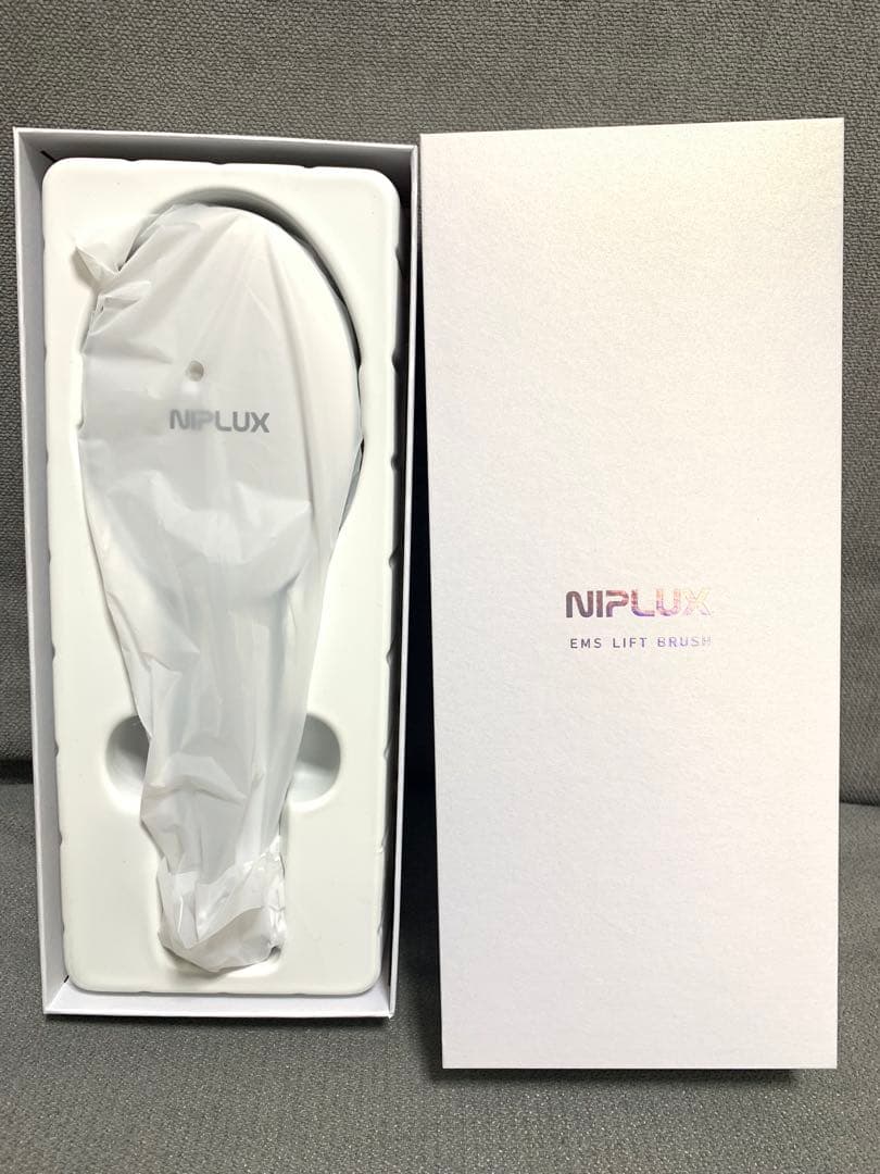 NIPLUX 【EMS LIFT BRUSH】