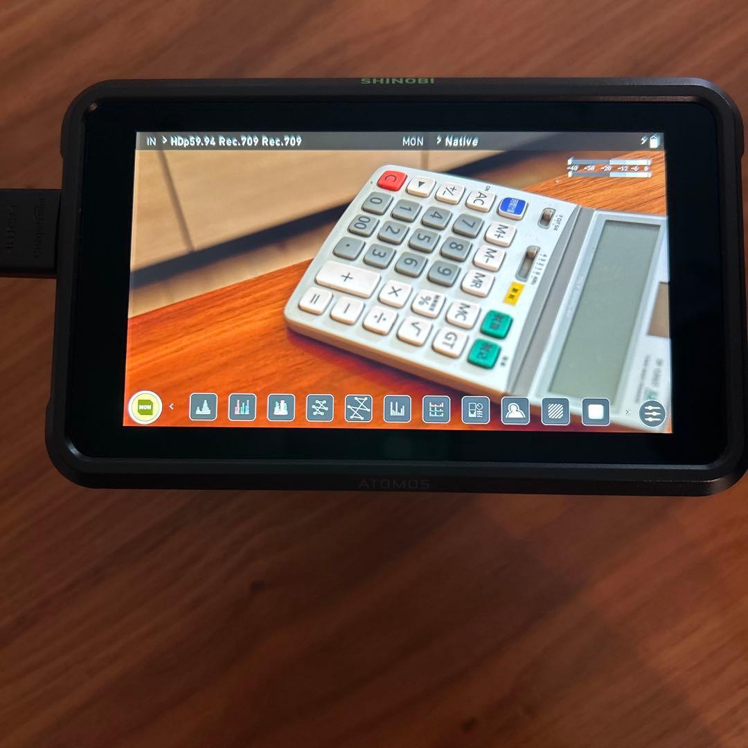 ATOMOS SHINOBI モニター 4K