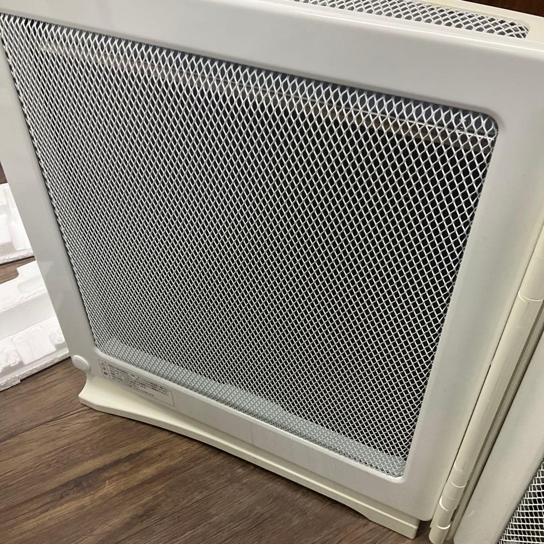 トヨトミEPH-121 遠赤外線パネルヒーター