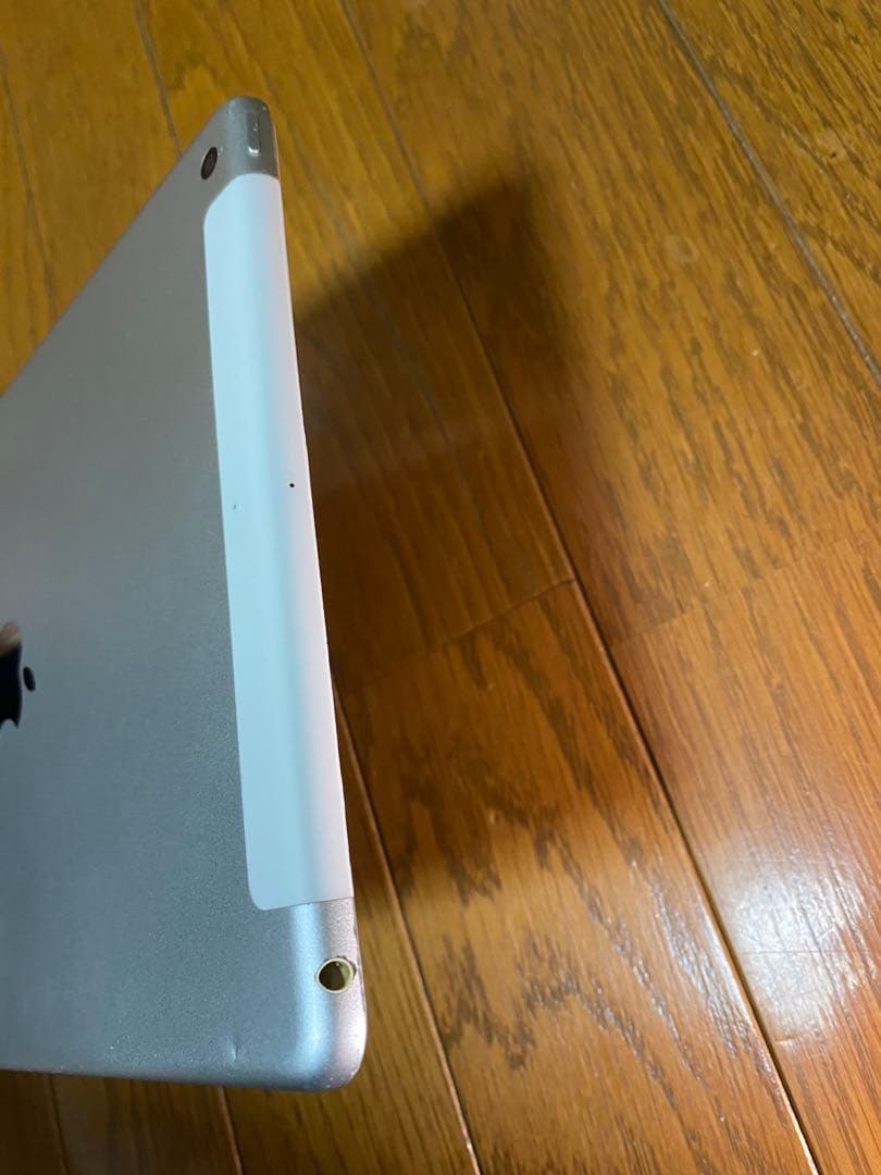 【値下げ】iPad 第6世代　WiFi+Cellular 32GB 本体のみ