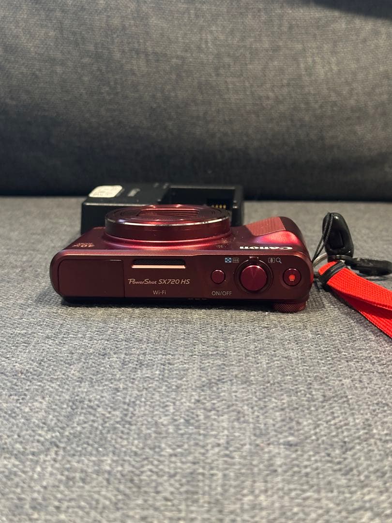 【Canon】コンパクトデジカメSX720HS