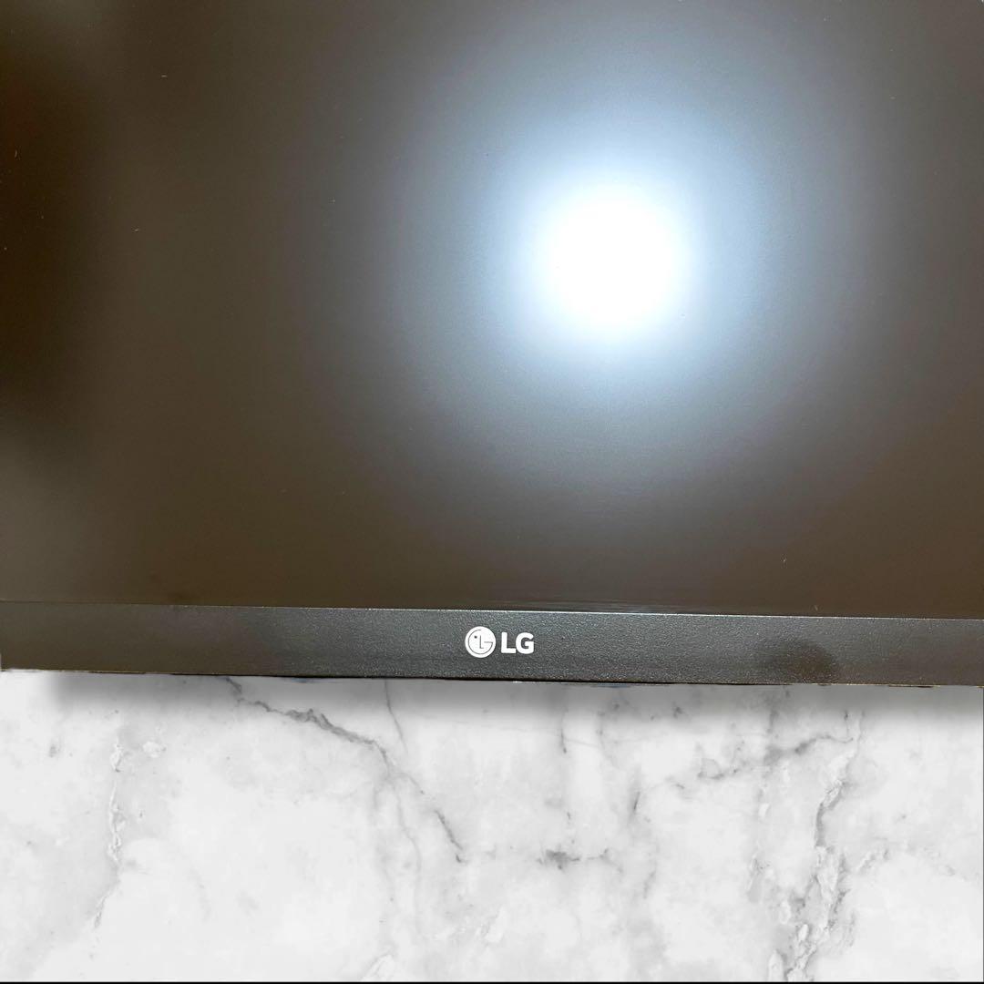 LG ディスプレイ モニター　27UL650
