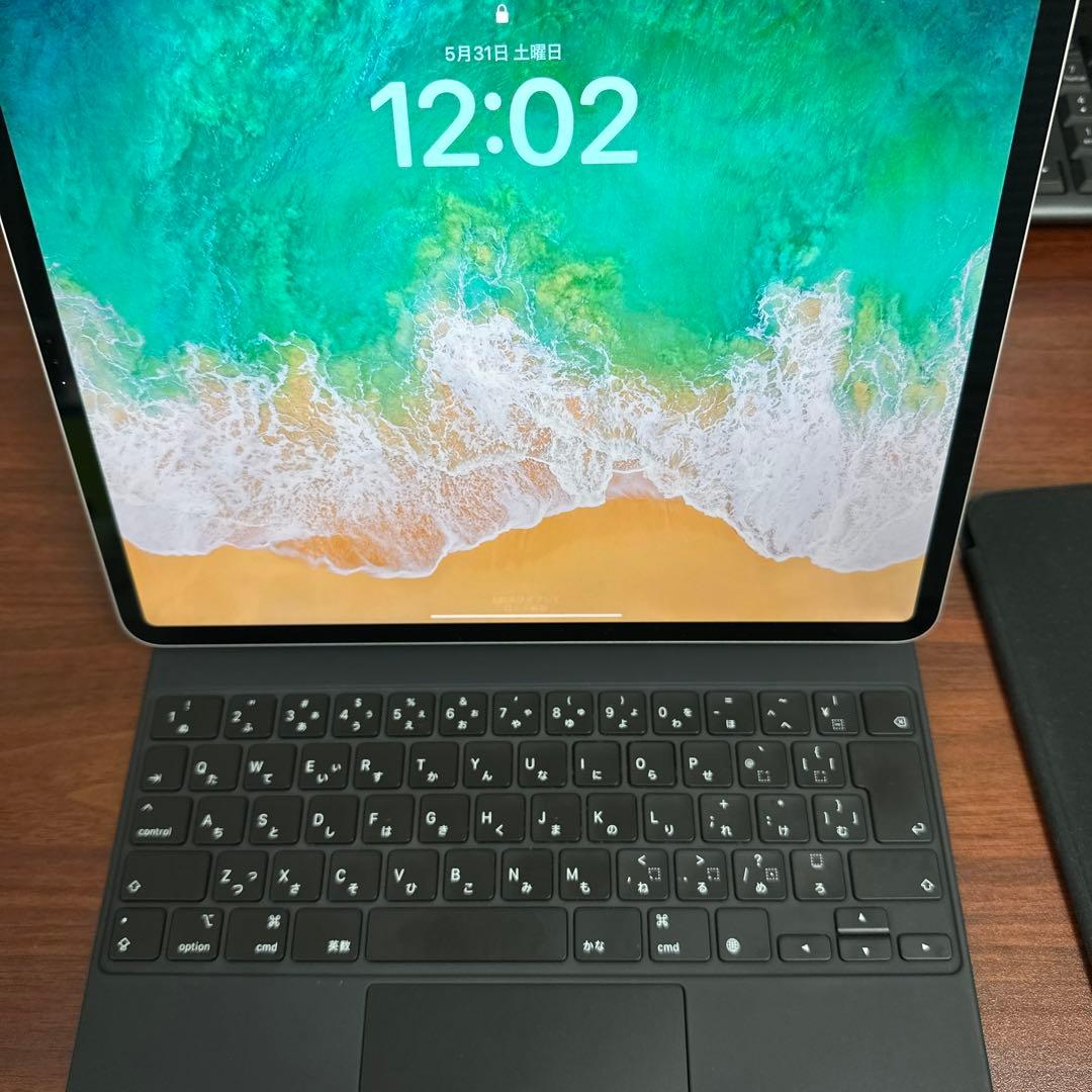 iPad Pro (12.9インチ) 第4世代 256GBマジックキーボード付き