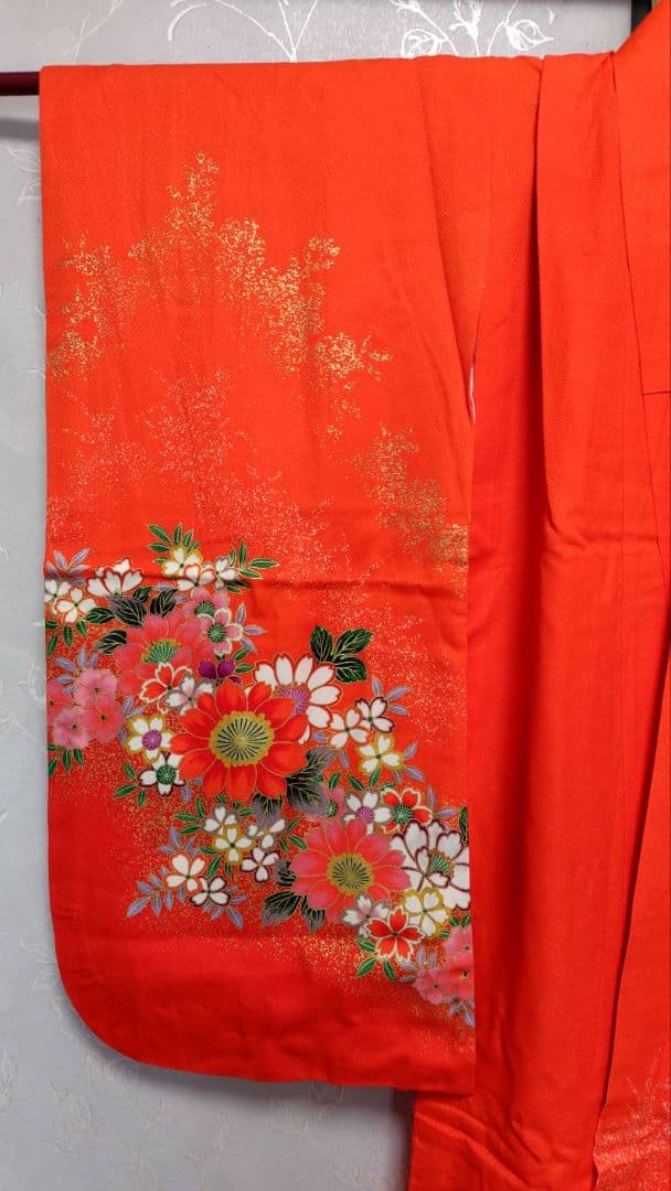 RK546子供着物重ね襟付き　綺麗美品着丈131センチ裄丈47センチ7歳前後用