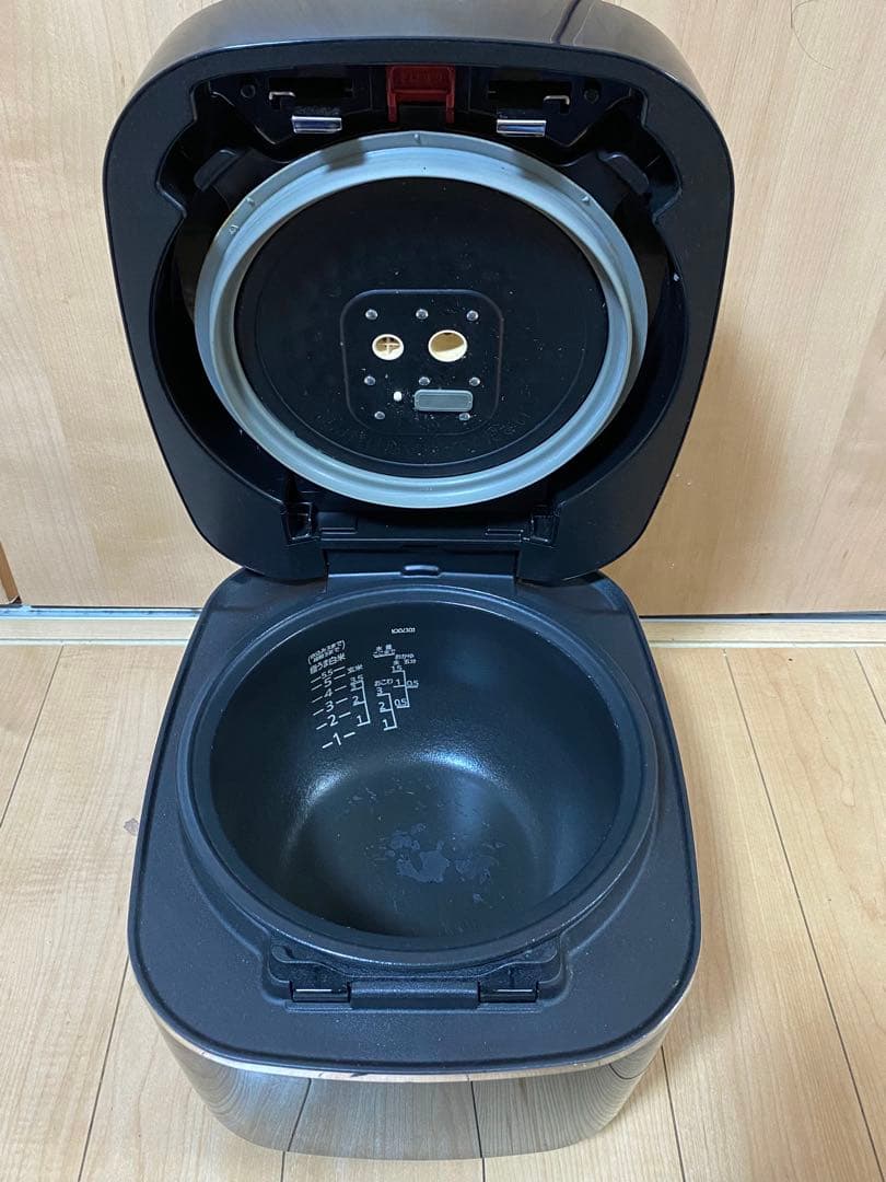 TIGER JKX-V101 圧力IH炊飯器 5.5合 動作確認済み