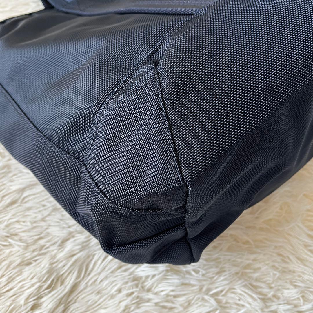 新品未使用✨ブリーフィング　DELTA MASTER TOTE M SQD 黒