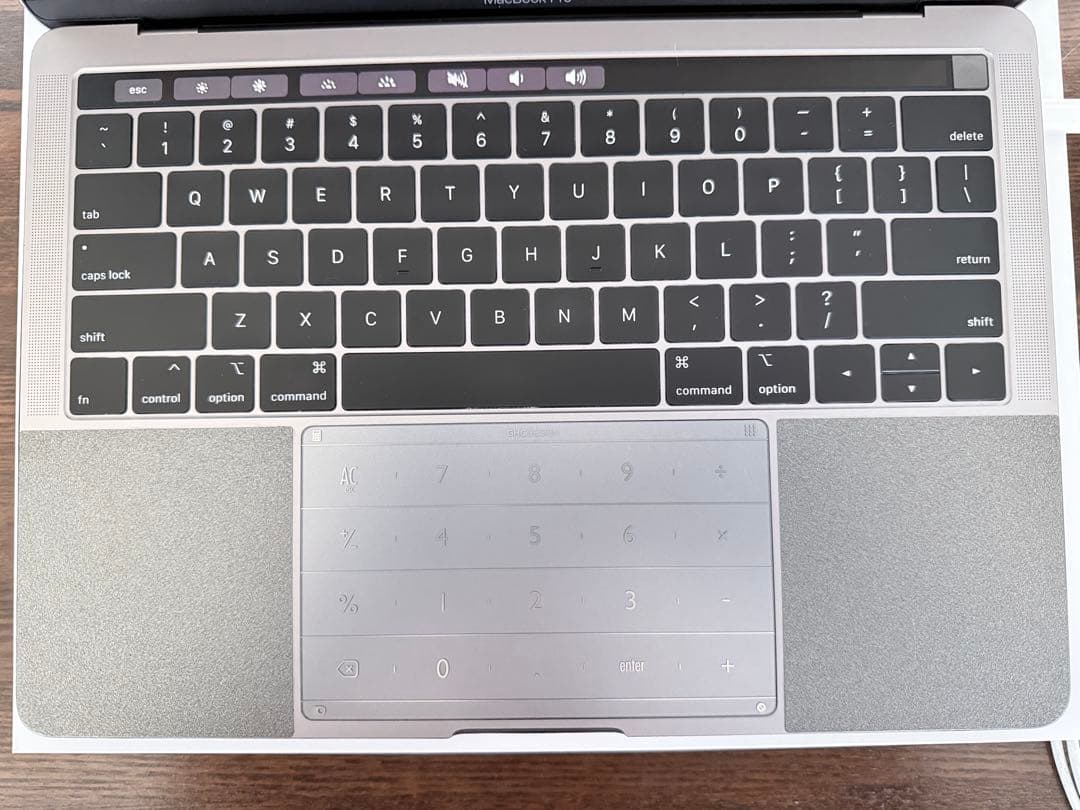 MacBook Pro (13-inch, 2018) 出品のご案内