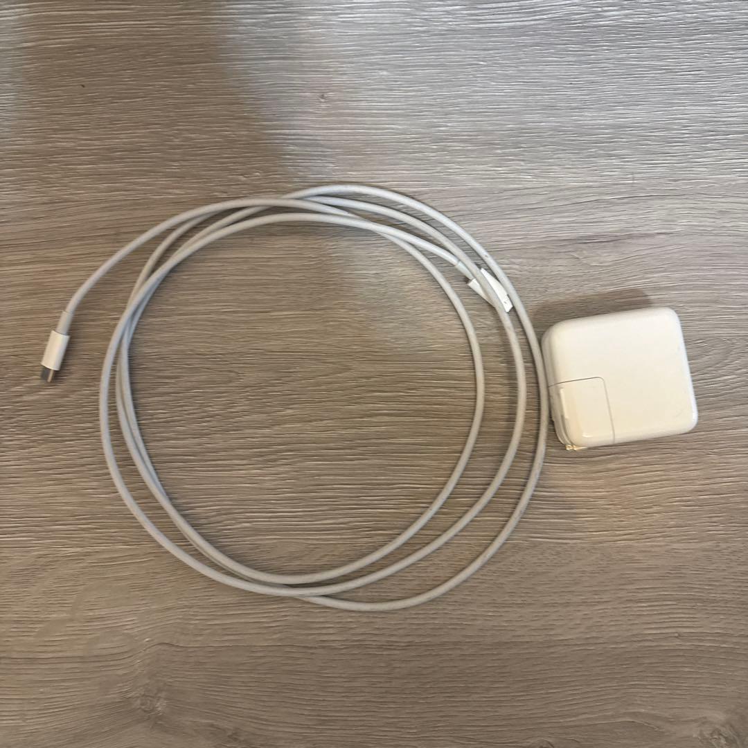 MacBook本体 Apple MacBook Air M1 8GB