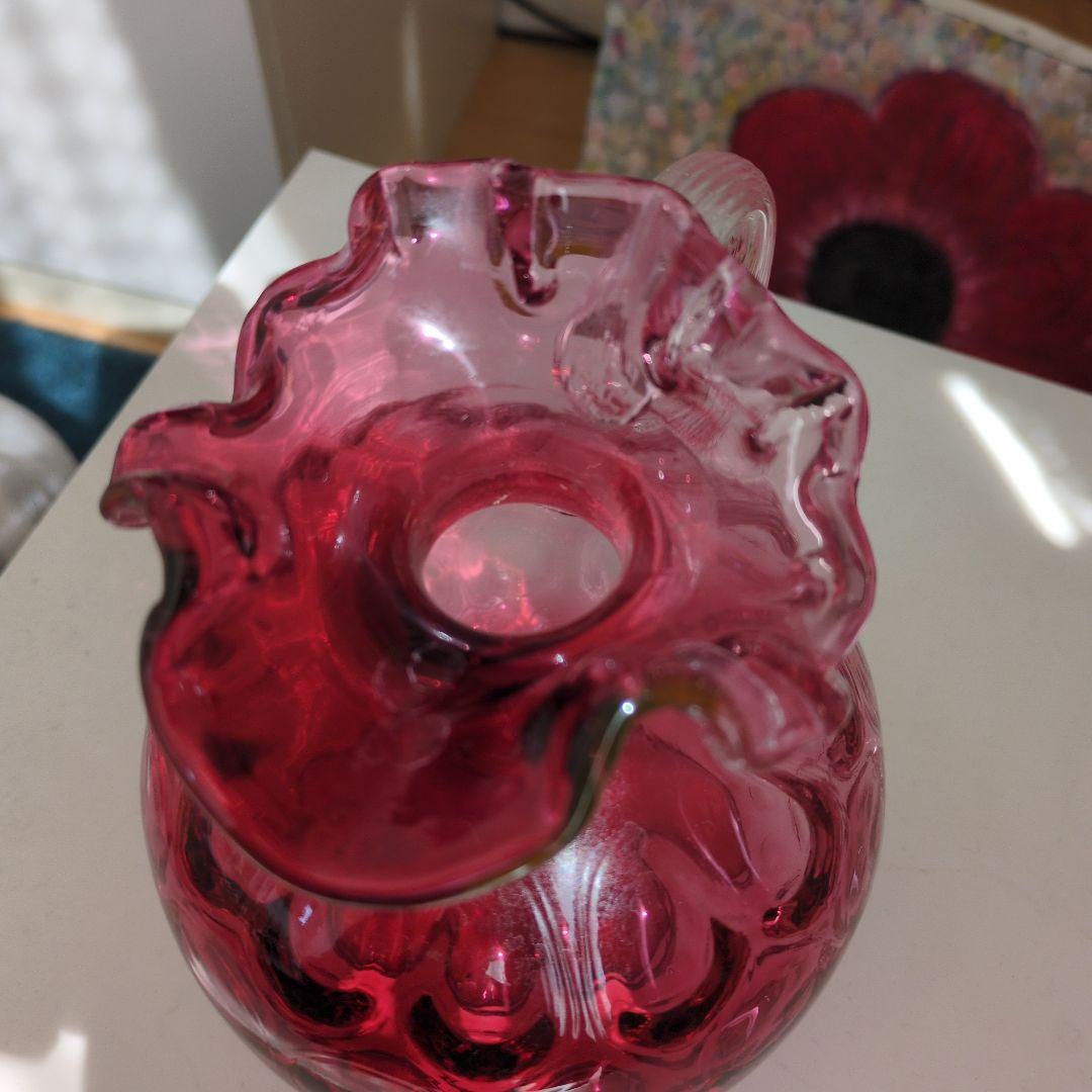 フェントン ヴィンテージ ピンクガラス花瓶 フリル付き 中型