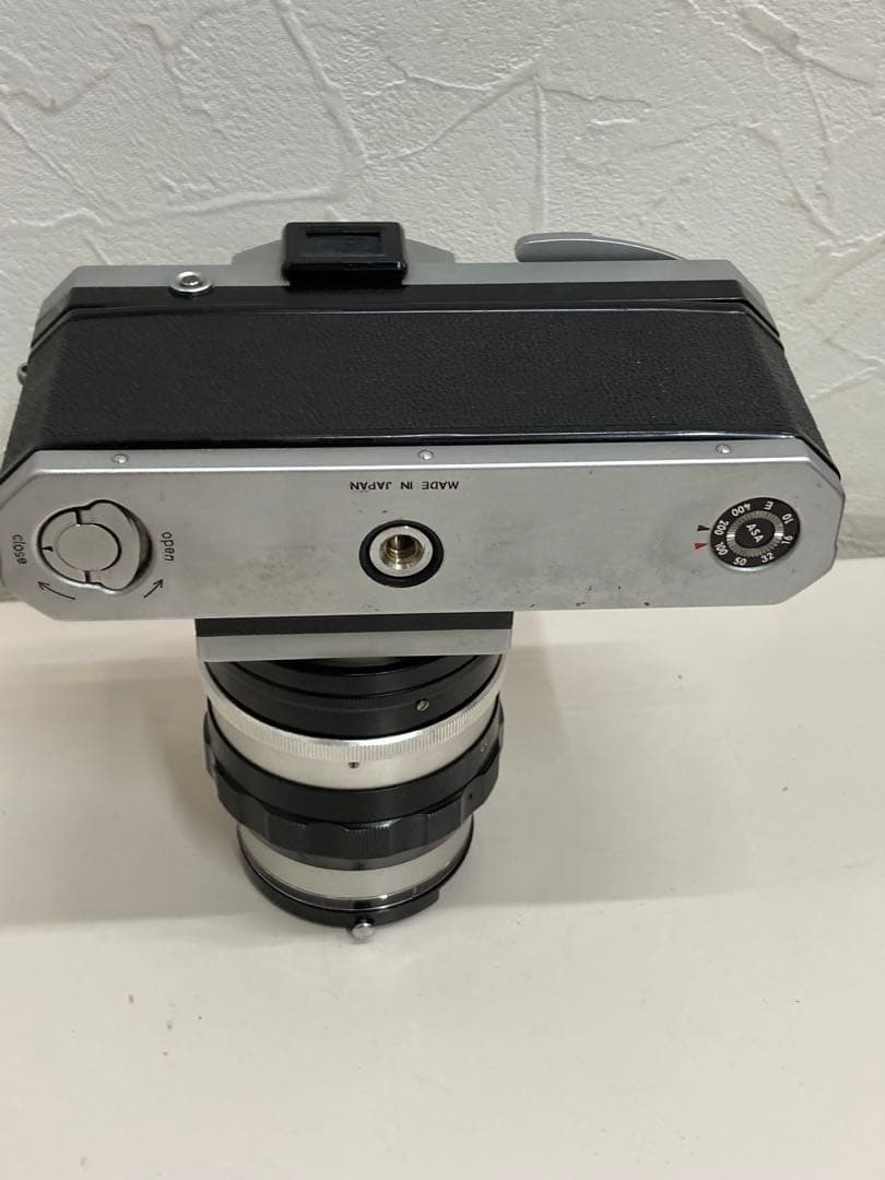 Nikon F フィルムカメラ　レンズ付き