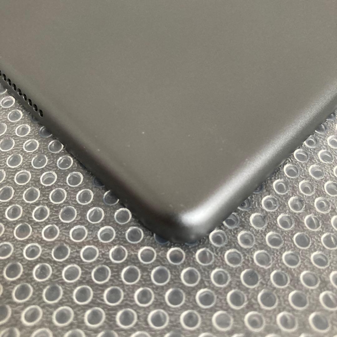 3336【早い者勝ち】iPad7 第7世代 32GB WIFIモデル☆