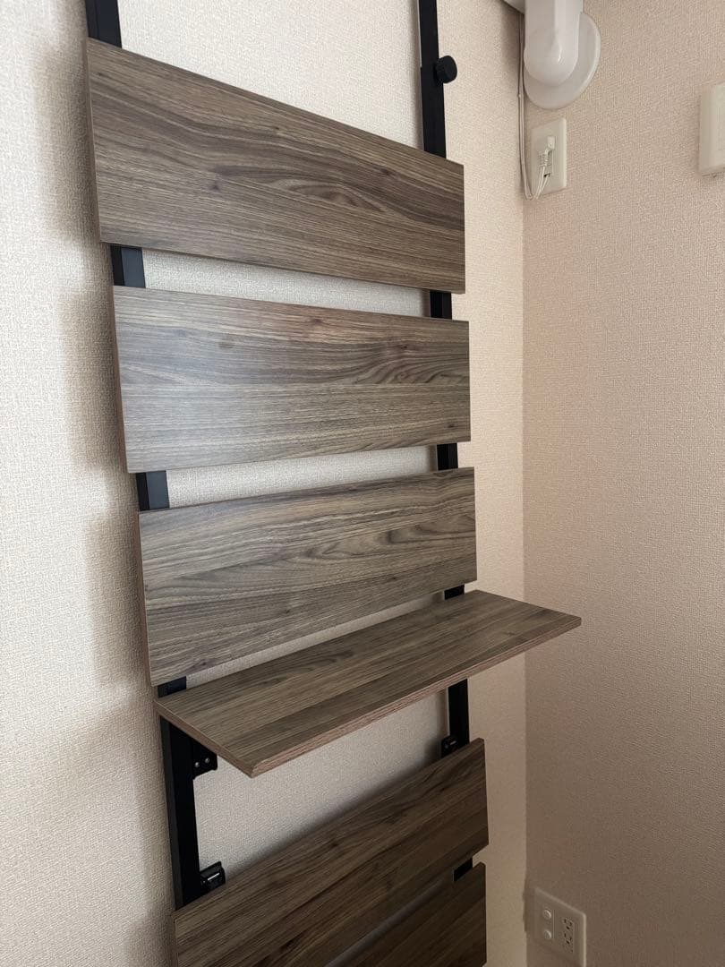 ニトリ NITORI カエサル 突っ張り収納