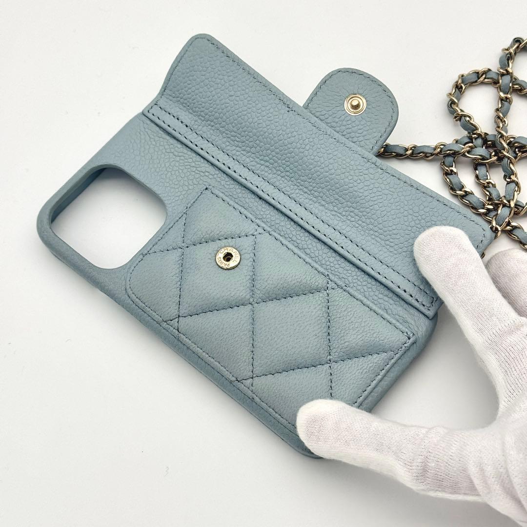 CHANEL キャビアスキン iPhone 13 Pro ケース マトラッセ 青