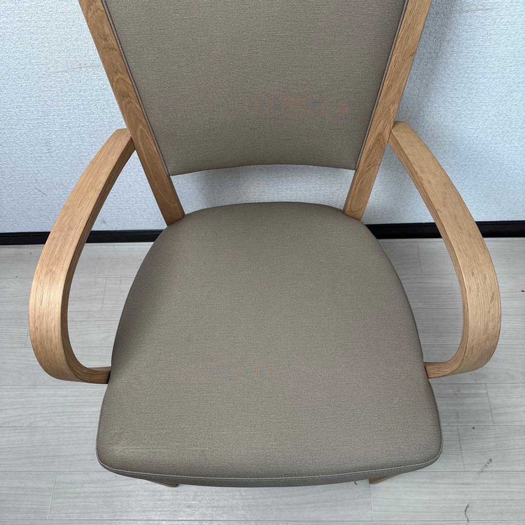 カリモク 軽量 ダイニングチェア アームチェア CT83モデル 23年製 i4※