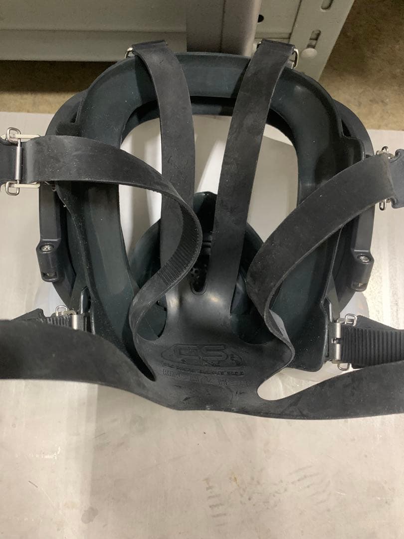 新品 シゲマツ直結式小型防毒マスクGM165（新品吸収缶2個付き）Mサイズ